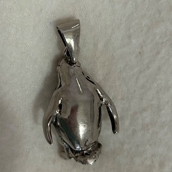 Penguin Pendant, Silver, Harmony Kingdom - Picture 3 of 4